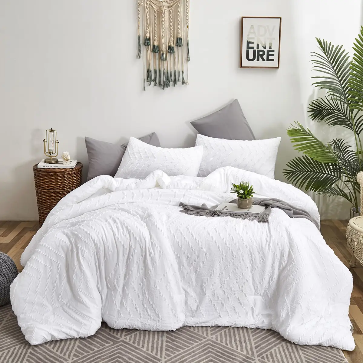 Luxlovery White Jacquard Comforter Set King | Boho Farmhouse Bedding for King Bed - main product image
