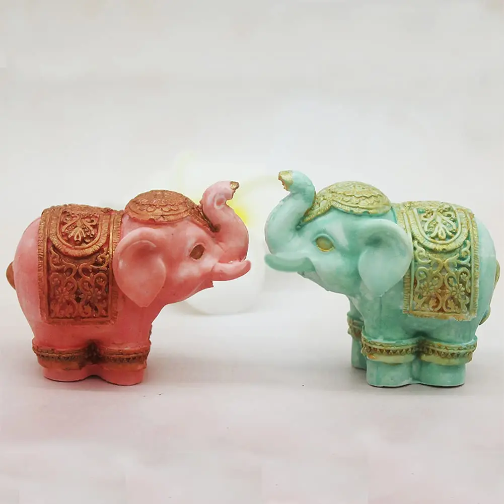 Oren Turkey 3D Elephant Silicone Mold | Food & Soap Safe, Pink, 7.5x6.2x4.3cm - view 3