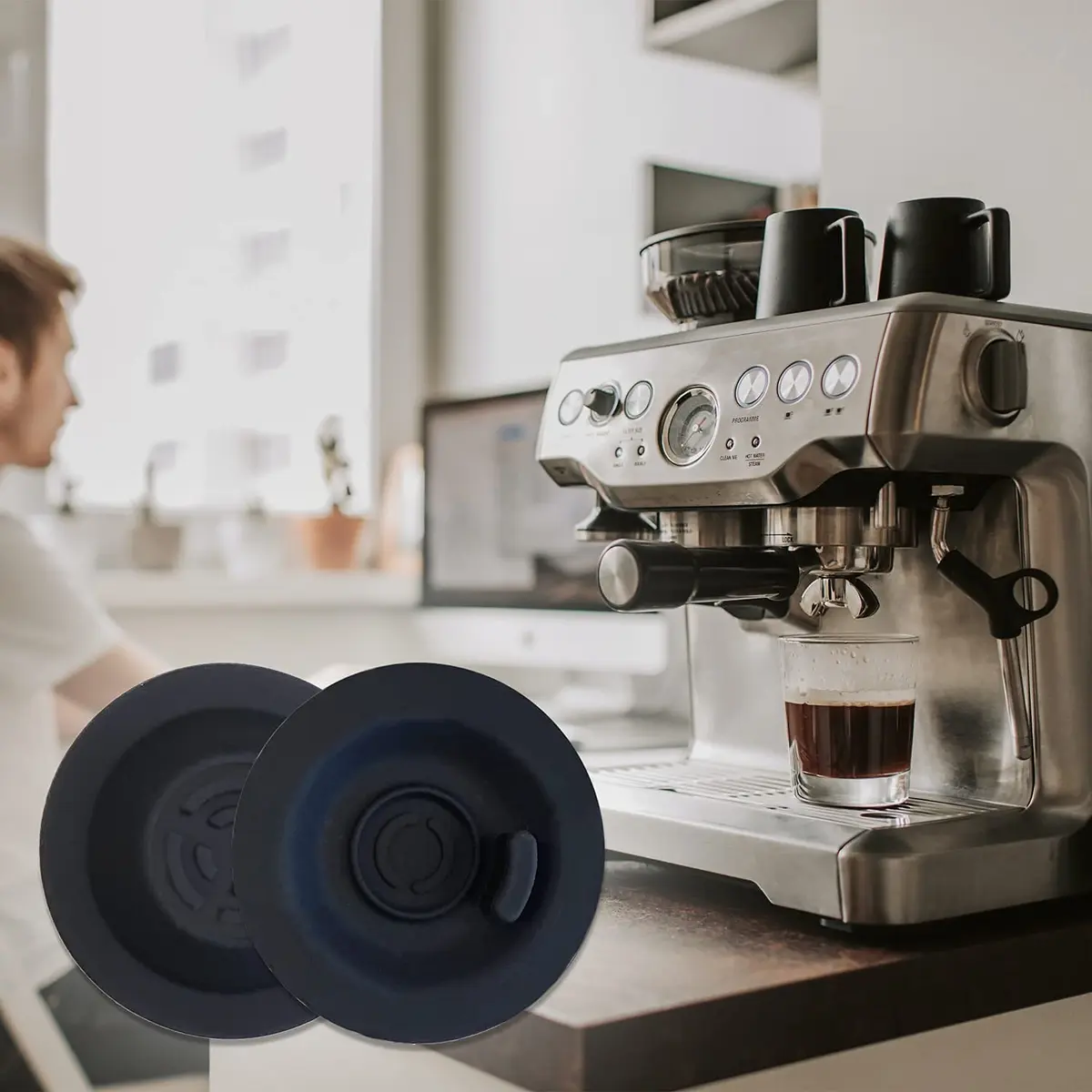 USEAMIE Espresso Backflush Cleaning Disc for Breville Espresso Machines 54mm | Compatible with Tablets - view 4