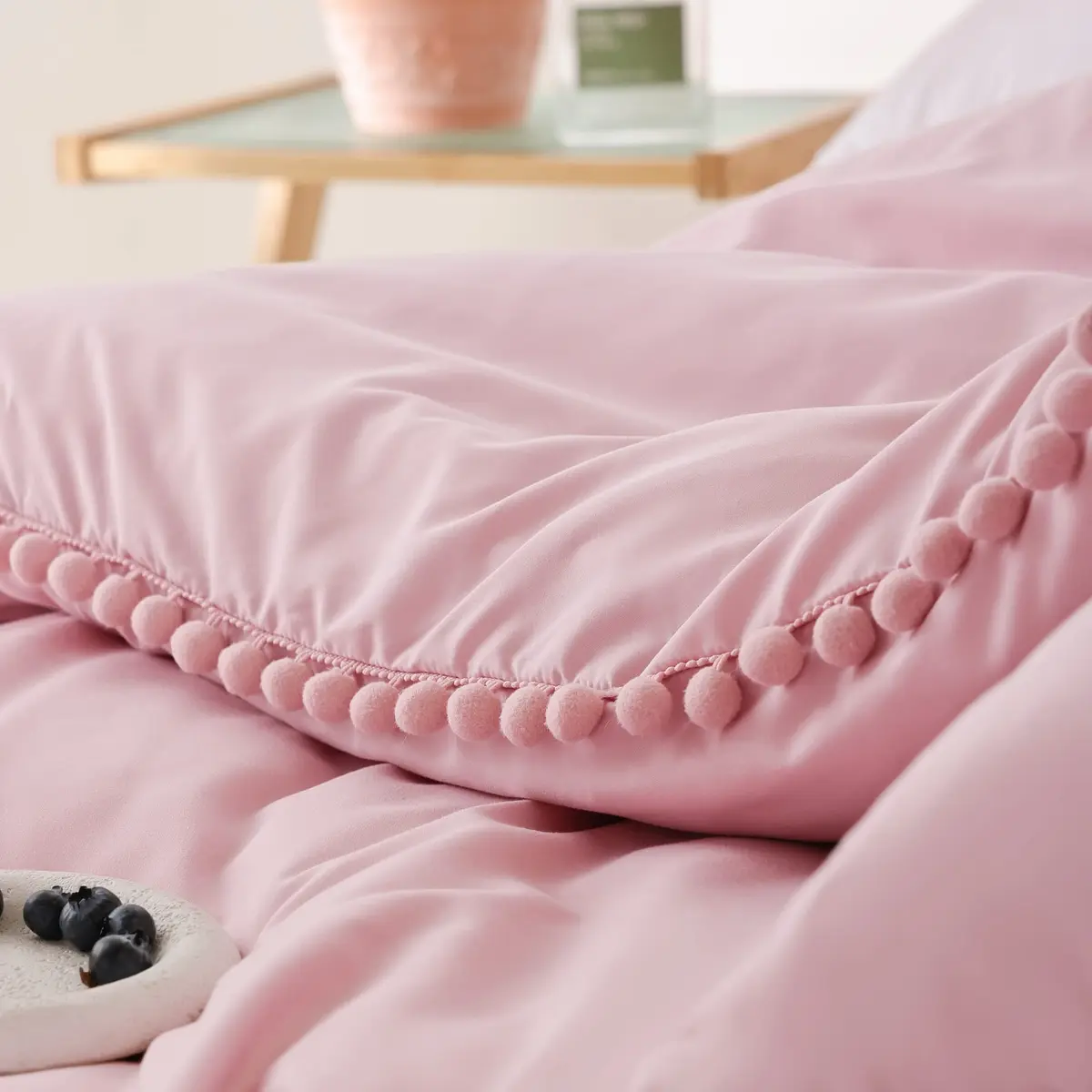 YIRDDEO Queen Comforter Set, Dust Pink Ball Pom Fringe Bedding Set 3 Pieces | Soft & Safe Microfiber Comforter for All Seasons - view 5