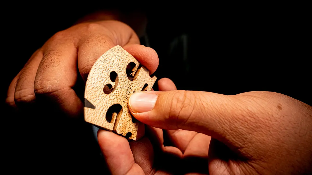 Viotti Finer Grade Maple Violin Bridge 4/4 | Pre-Cut & Pre-Fitted for Most Violins - view 7
