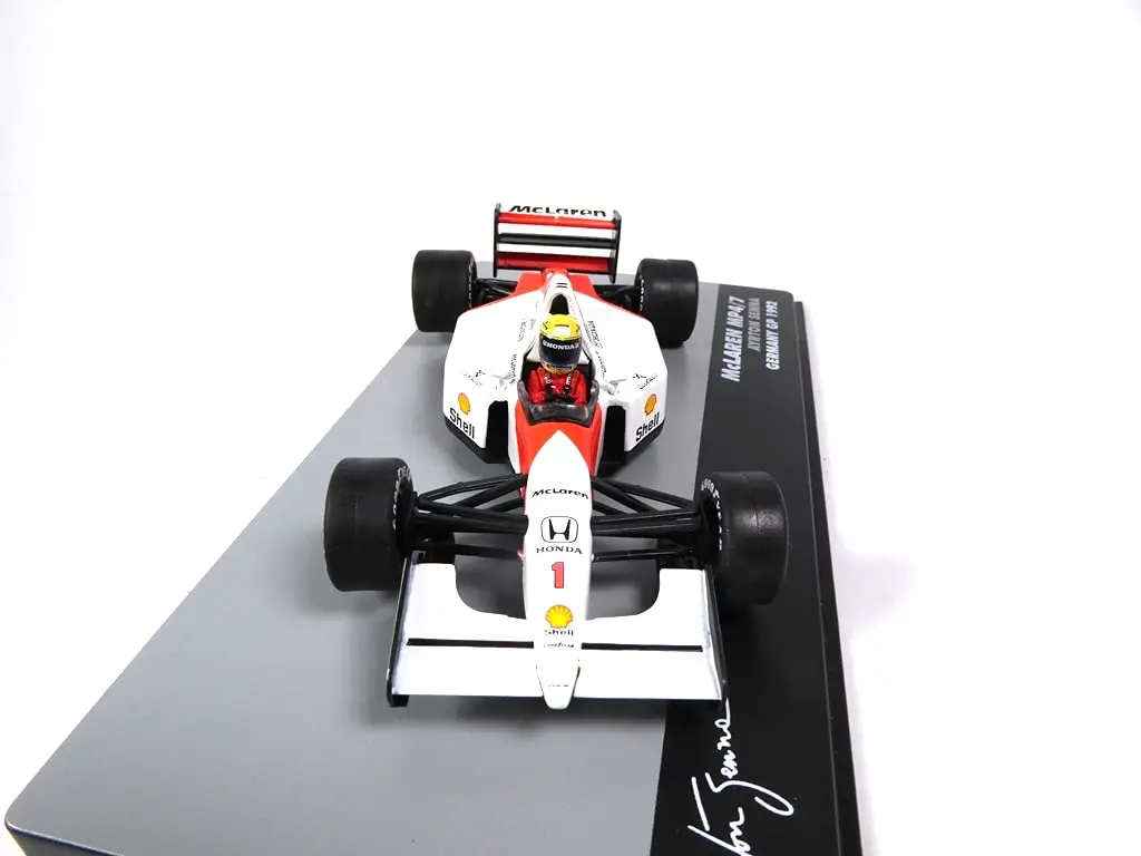 OPO 10 Formula 1 Car 1/43 | Metal Scale Model, Ayrton Senna Germany GP 1992 - view 8
