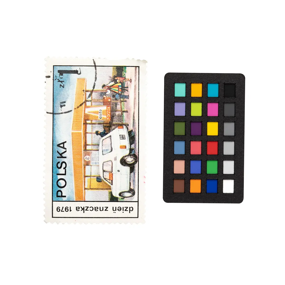 Calibrite ColorChecker Classic Nano Ultra Compact Color Reference Target 24 x 40mm (1 x 1.6 inch) | Macro Photography Color Accuracy - view 9