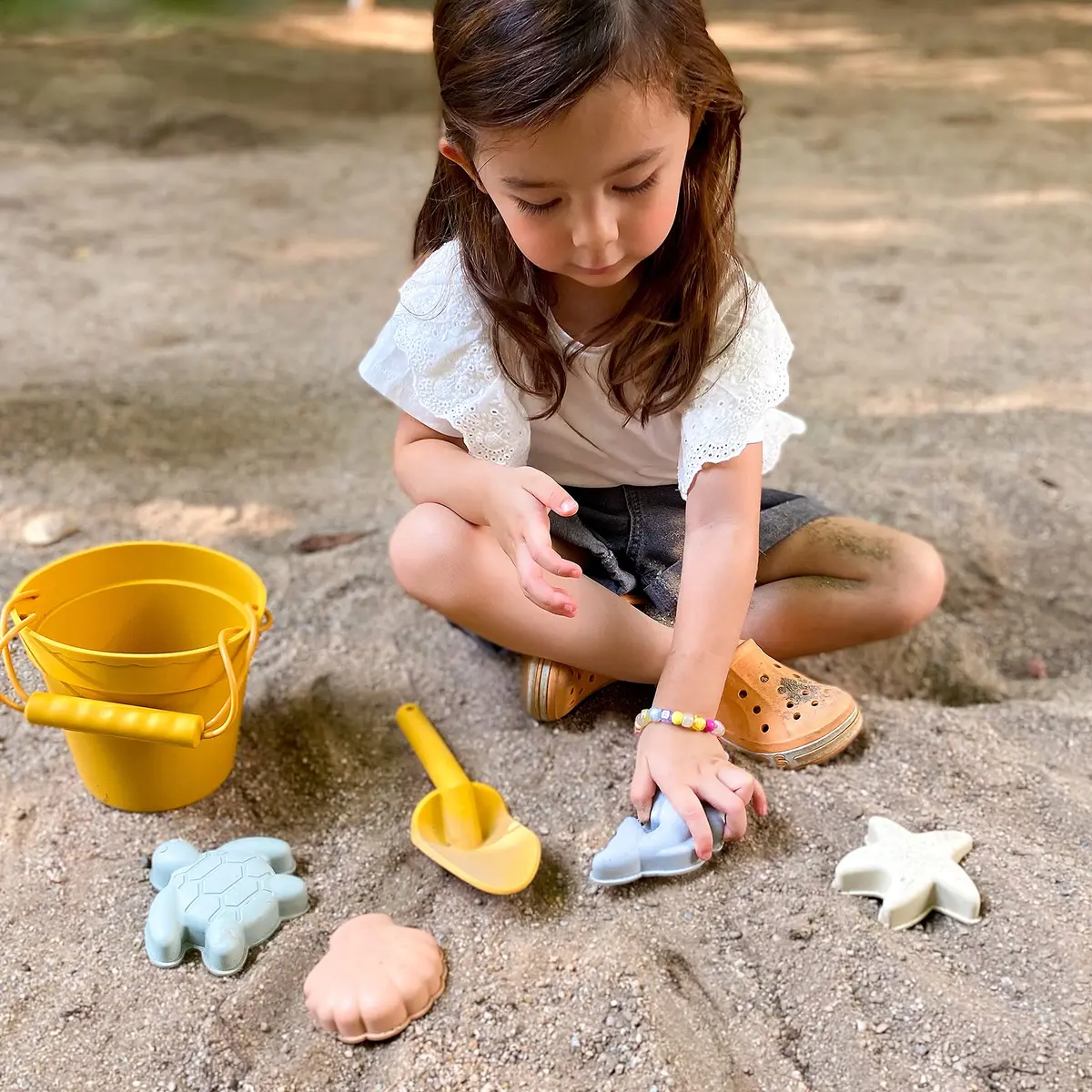 BLUE GINKGO Silicone Beach Toys, 7-Piece Set, Pink | Travel-Friendly, Soft Silicone Sand Play - view 7