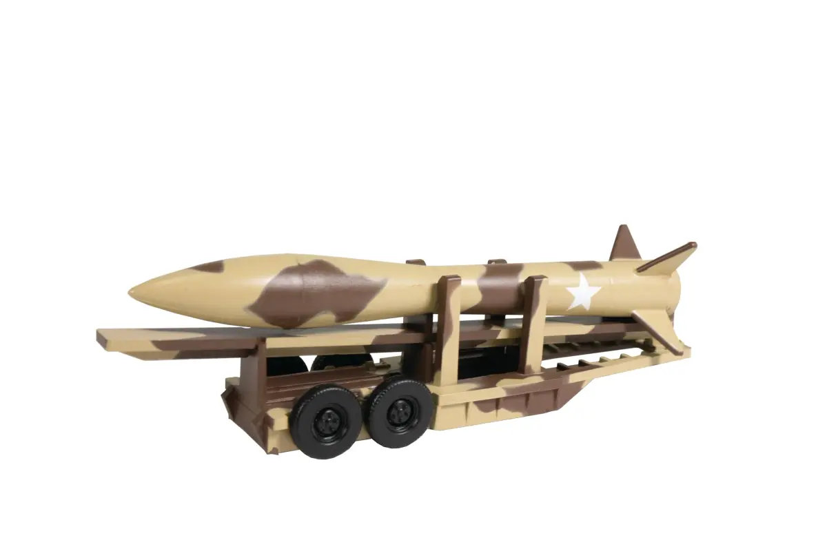 Bachmann Trains 52' Center Depressed Flat Car Camouflage - Missile HO Scale | Highly Detailed Painted Body with Precision Graphics - view 5