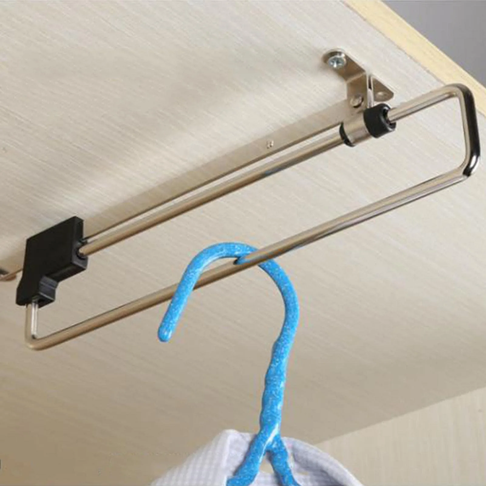 Hanging Rod