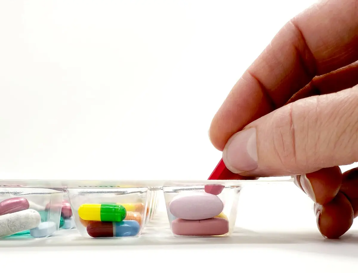 PILL THING Personal Pill Dispenser 4X a Day Weekly XL | No Equipment Needed - view 8