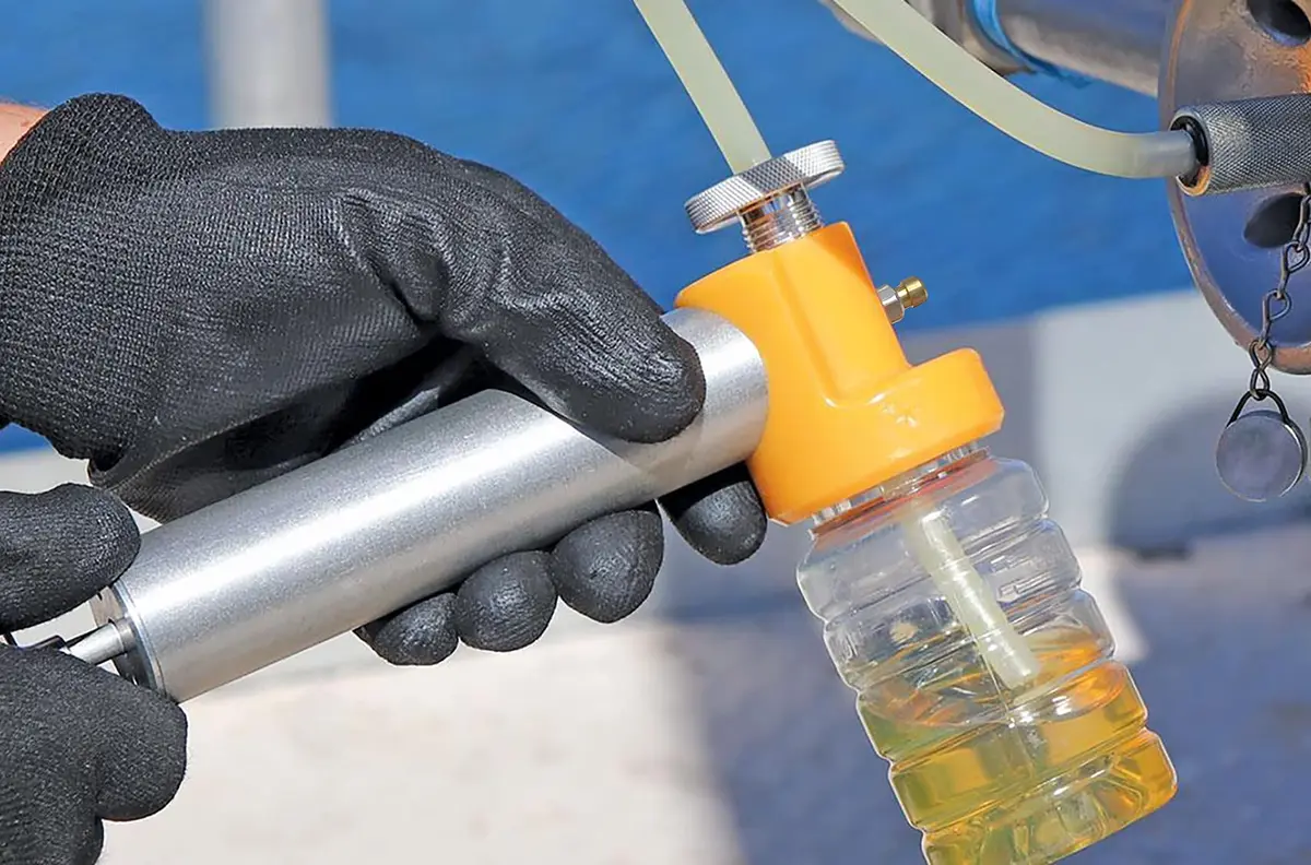 LUBEFLEX Oil Sampling Pump - Made in USA - Compatible with 5/16-inch Hose, 1/4-inch Hose & 3/16-inch Hose | Safer, Faster Oil Analysis - view 7