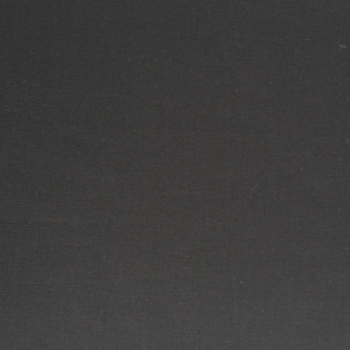 SINGER Fabrics 100% Cotton Quilting Fabric 2 Yard Precut | Solid Black, 44 Inch Wide - main product image