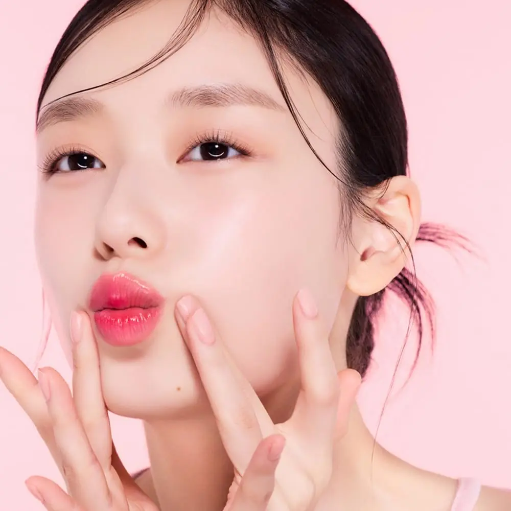 ETUDE Dear Darling Water Tint Lip and Cheek Stain, Strawberry Ade, 9g | Smudge-Proof & Long-Lasting Lip & Cheek Color - view 8
