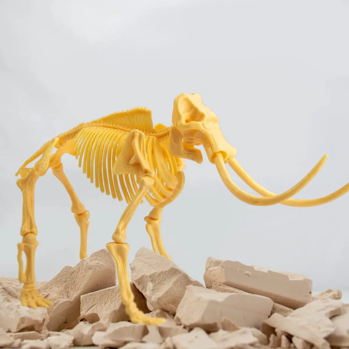 Science4you Mammoth Dinosaur Fossil Digging Kit - Excavate & Assemble 17 Dino Bones | Paleontology Fun for Kids 6-14 - view 5