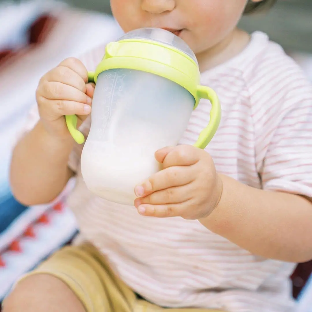 ANPEI Straw Transition Cup Kit for Comotomo Baby Bottles 2 Pack (Green) | Converts 5 & 8 oz Bottles to Sippy Cups - view 4