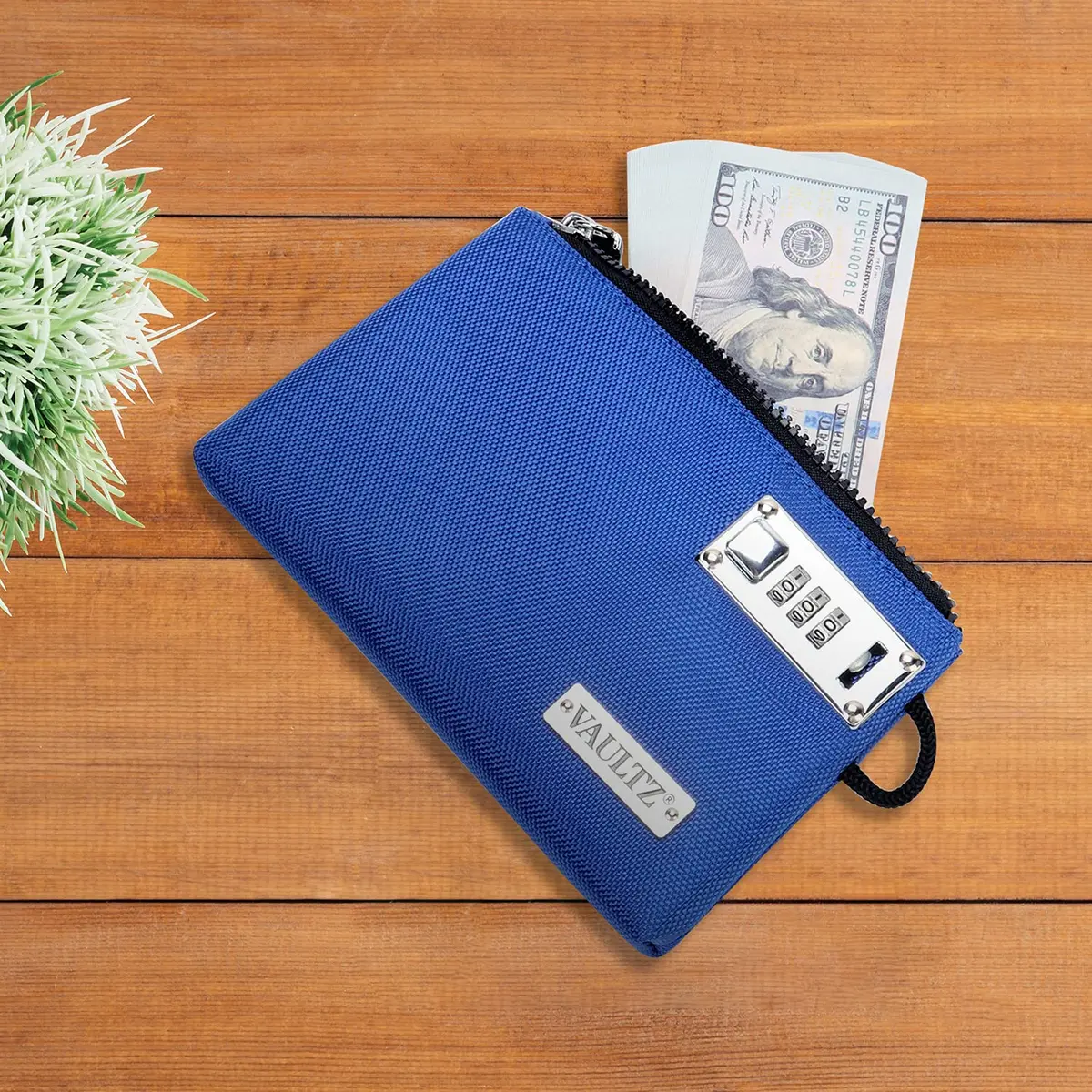 Vaultz Money Bag with Lock - 5 x 8 Inch | Secure Cash & Valuables Pouch - view 4