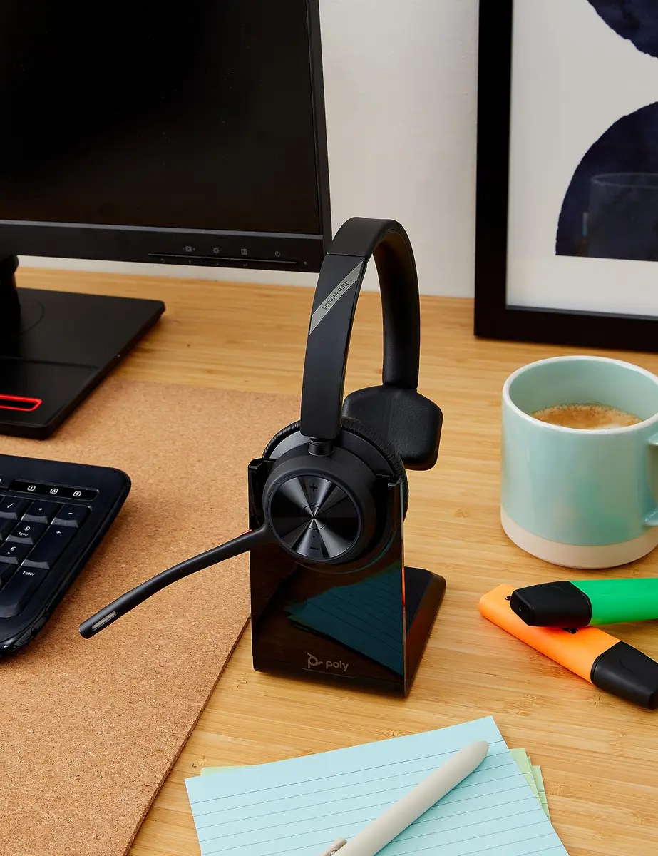 PLT Voyager 4310 UC Wireless Headset + Charge Stand | Single-Ear Bluetooth PC/Mac & Mobile - view 2