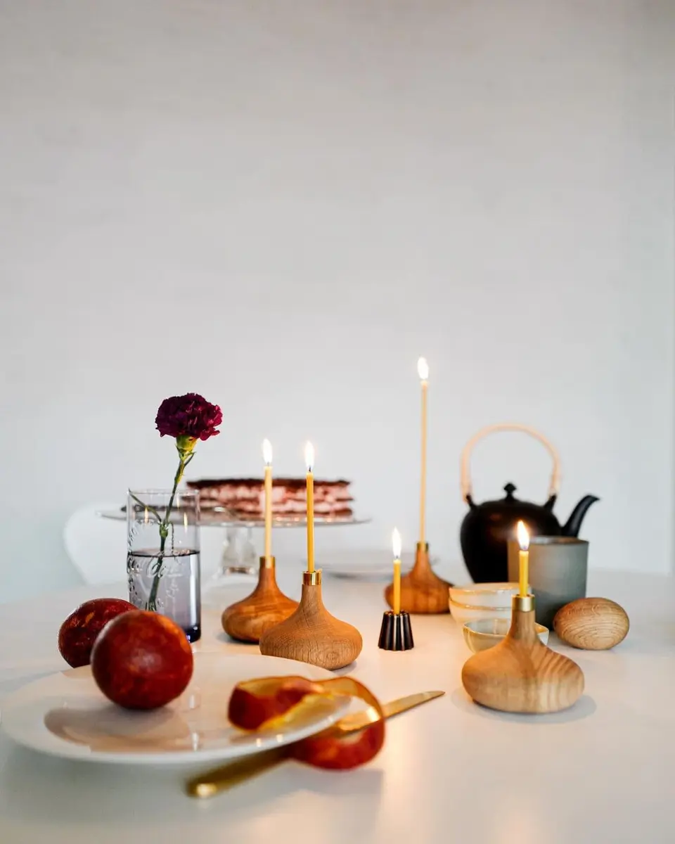 olorvela Natural Beeswax Taper Candles 50 Pack | 7.3 Inch, 30 Min Burn - view 6