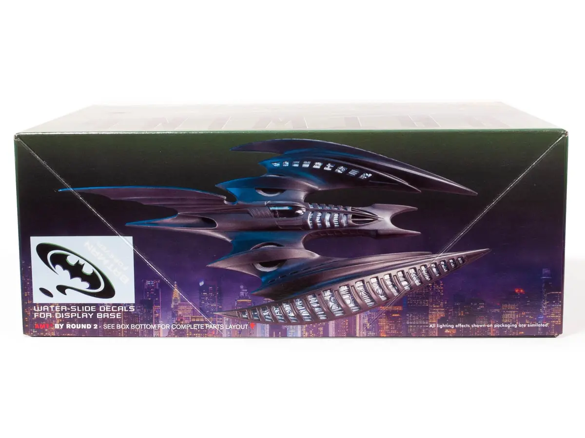 AMT Batman Forever Batwing 1:32 Scale Model Kit 34.3 cm (13.5 Inches) | Collectible Diecast Model - view 2