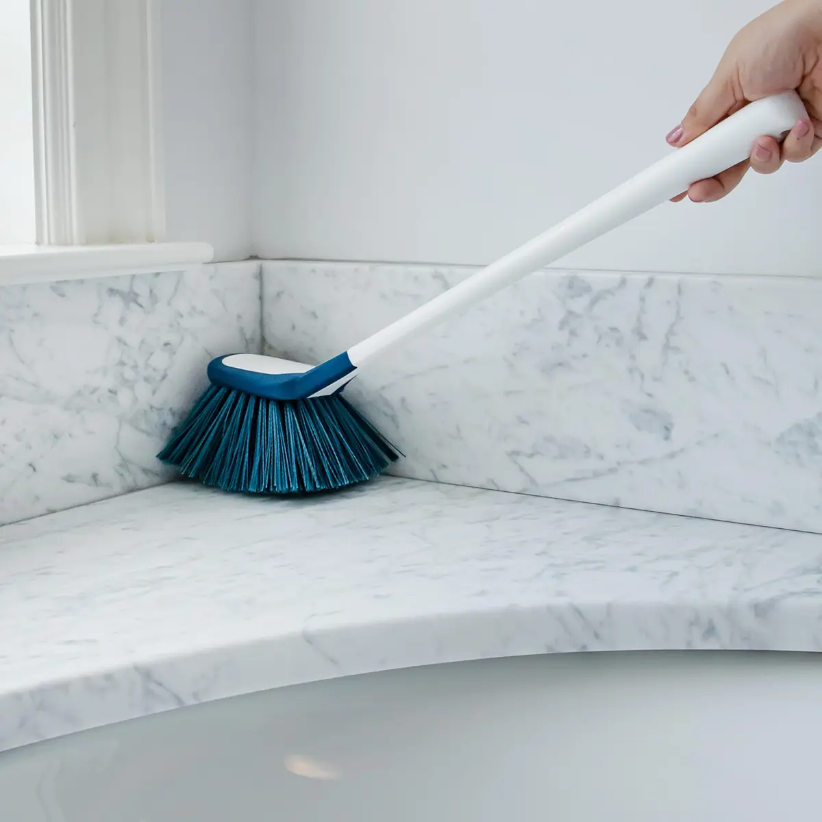 Unger EZ Reach Shower Tub and Tile Scrub Brush 1 Count | Non-Scratch Bathroom Cleaning Tool - view 5
