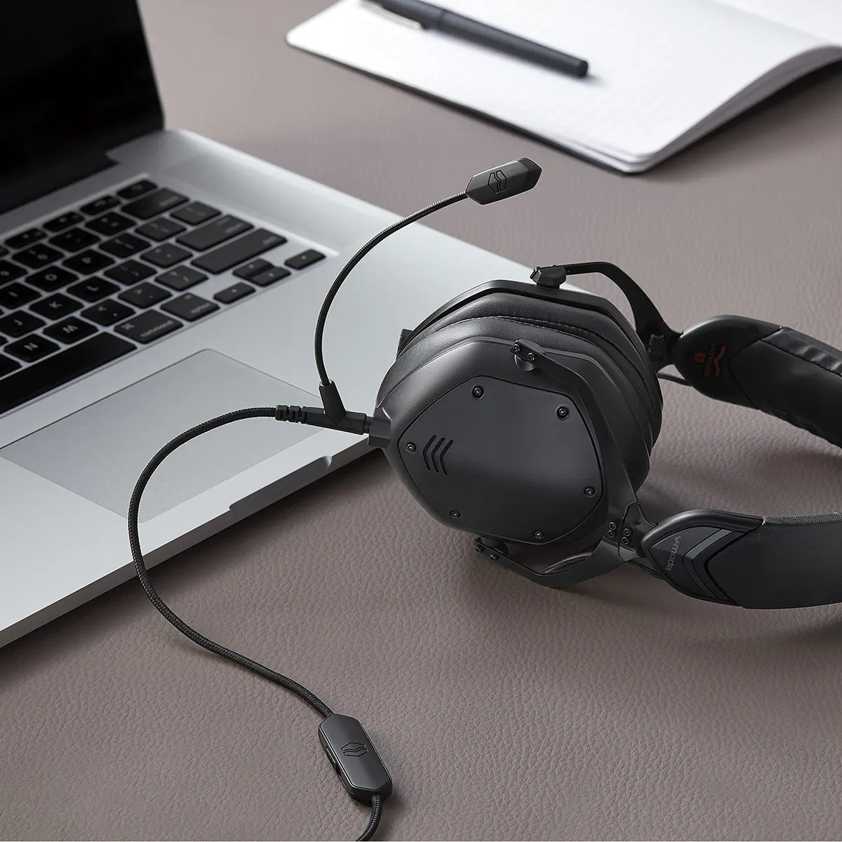 V-MODA BoomPro X Microphone for PC Gaming & Communication | Wired 3.5mm Jack, 2m Cable | Black - view 2