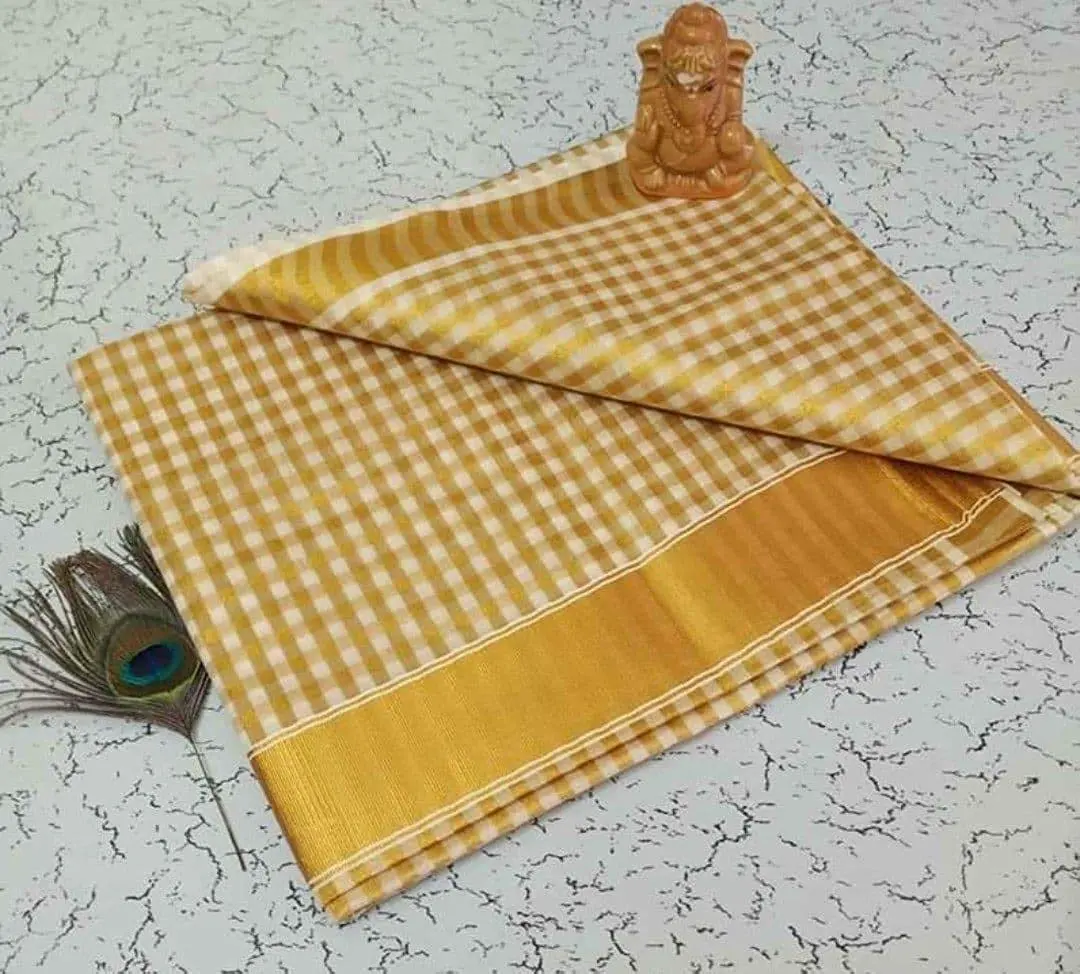 YETTALAN Kerala Traditional Cotton Checked Sari with Gold Jari Blouse 6.25m (20.5 ft) - view 3