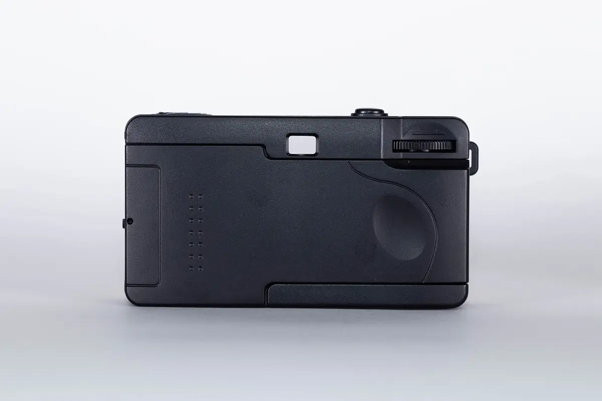 KODAK Ultra F9 Film Camera 35mm | Focus-Free Point & Shoot Camera - view 2