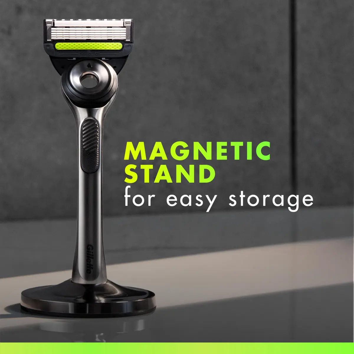 Gillette Labs Razor for Men, Handle + 4 Refills | Exfoliating & Magnetic Stand - view 5