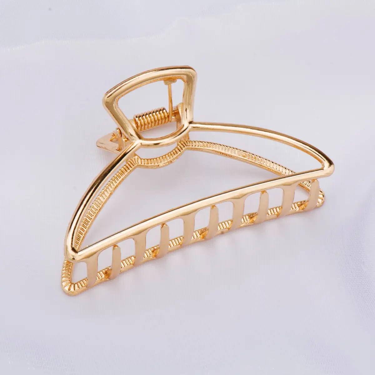 Mehayi 3 PCS Large Gold Metal Hair Claw Clips for Women Girls | Strong Hold for Thick & Thin Hair - view 8