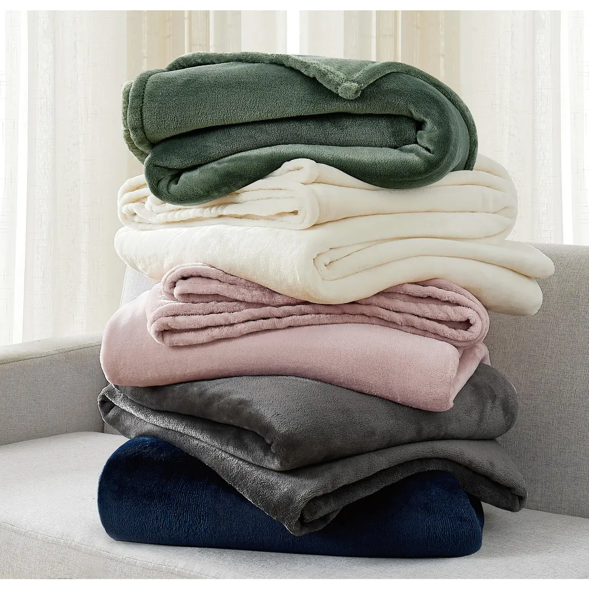 CANNON Solid Plush Grey Polyester Blanket King/California King | Ultra-Soft Microfiber Comfort - view 3
