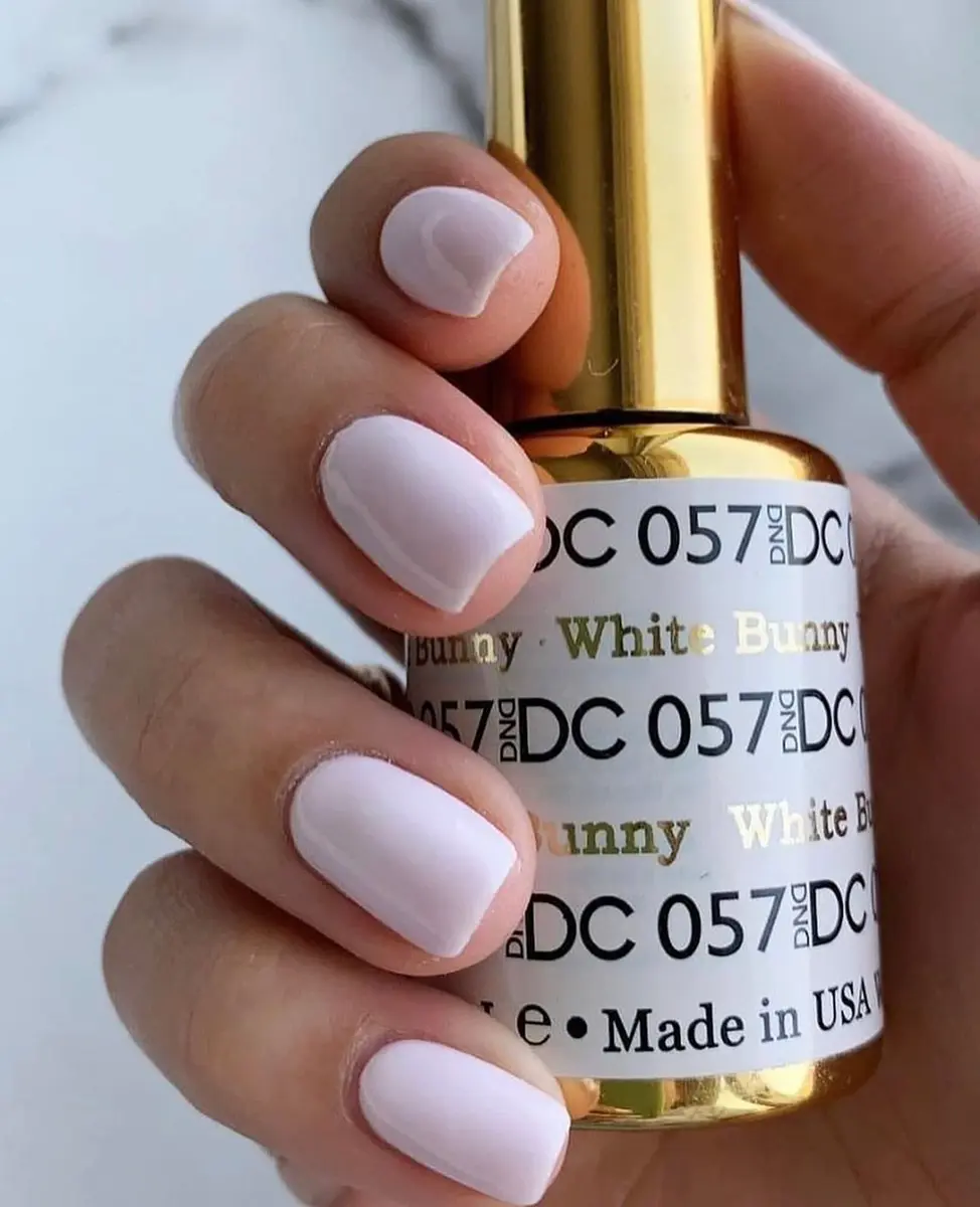 DAISY DND 0.5 Fl Oz White Collection Gel Nail Polish & Lacquer Duo – Chip-Free, 3 Weeks Lasting, Vegan & Cruelty-Free - view 6