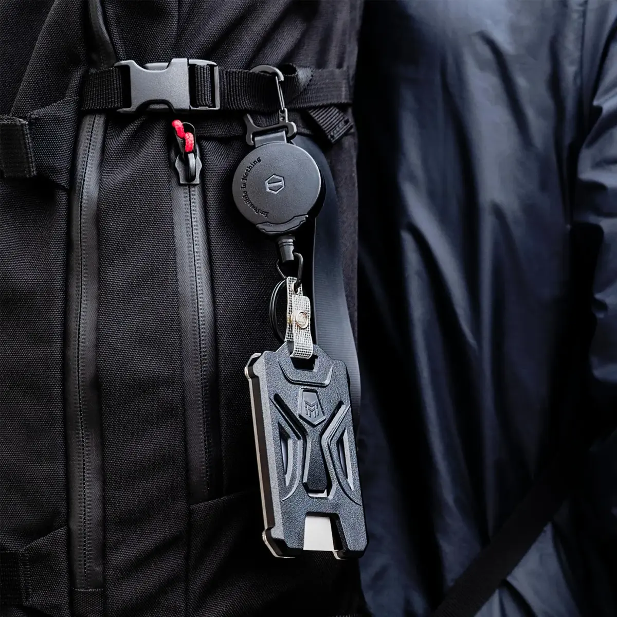 MNGARISTA Heavy Duty Retractable Badge Holder with Carabiner Clip & 31.5" Steel Wire Rope | Black - view 3