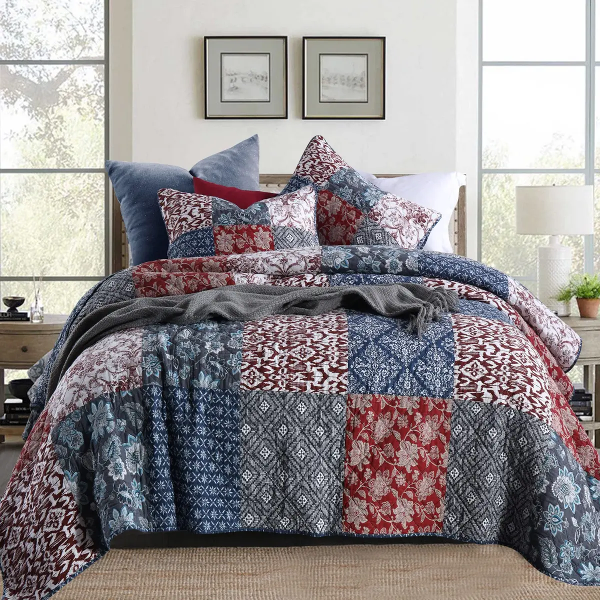 Yvooxny Quilts King Size Bedspread Quilt Set Lightweight Reversible Patchwork Bedding for All Seasons - main product image