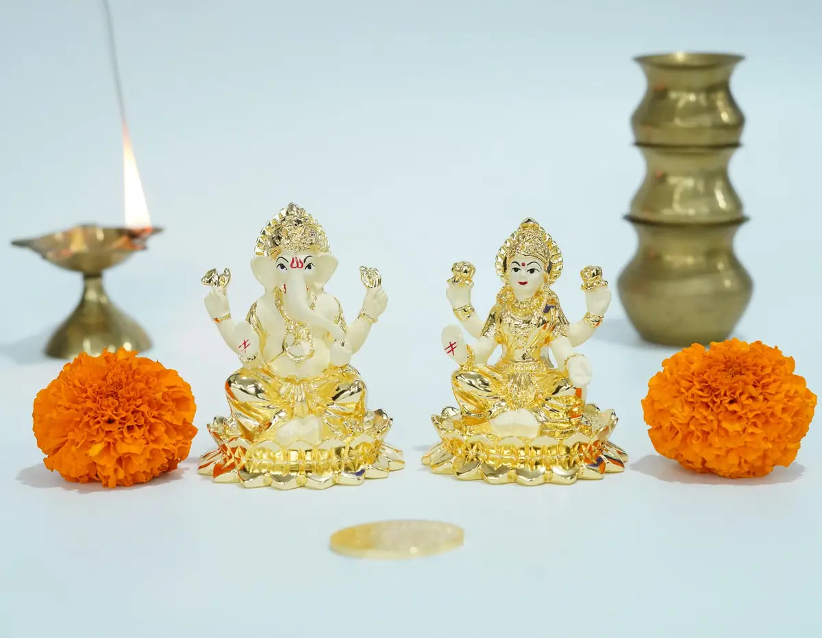 Gold Art India Gold Plated Terracotta Idol with Coin 7.6cm (3 Inch) | Diwali Pooja & Gift - view 7