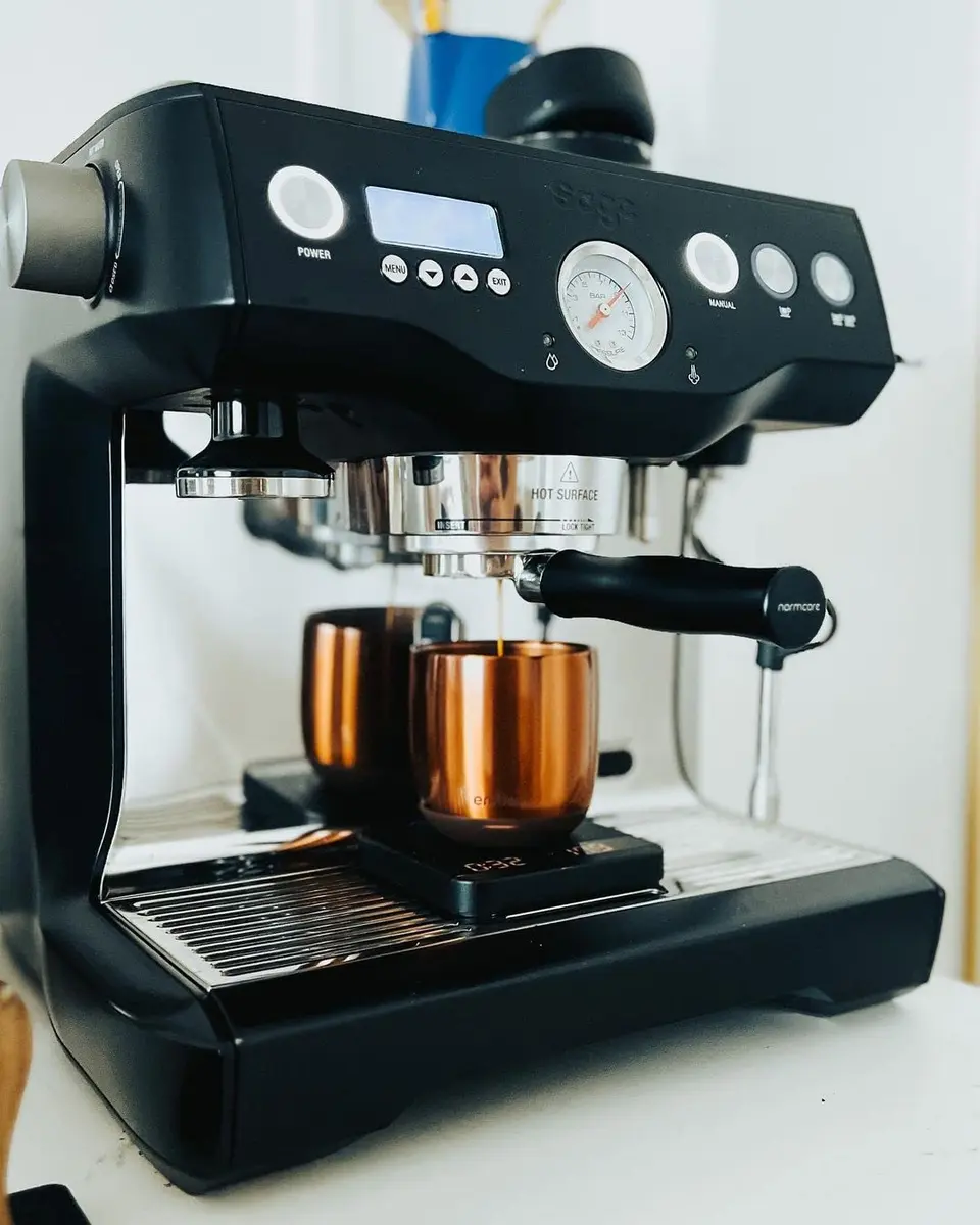 Normcore 58mm Bottomless Portafilter for Breville Dual Boiler Espresso Machines | Includes 18g Filter Basket - view 3