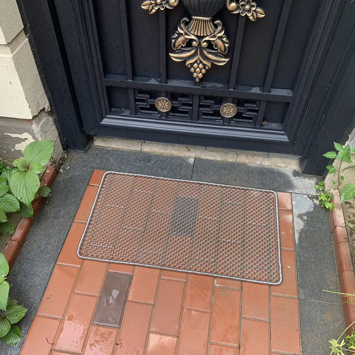 DAOMAER Metal Outdoor Entrance Door Mat, Waterproof, Odorless, Easy to Clean, All-Weather Heavy Duty Scraper Door Mat 47cm x 79cm (18.5"x31") | Stainless Steel Wire Mesh - view 6