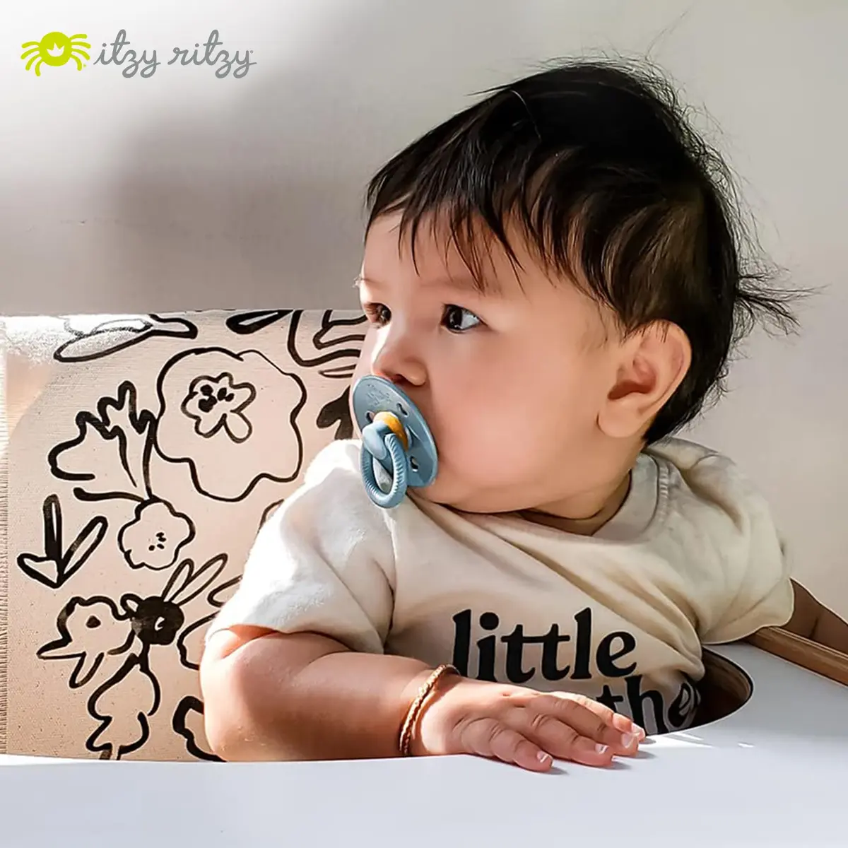 Itzy Ritzy Natural Rubber Pacifiers for 0-6 Mos | BPA-Free, Chic & Soothing - view 7