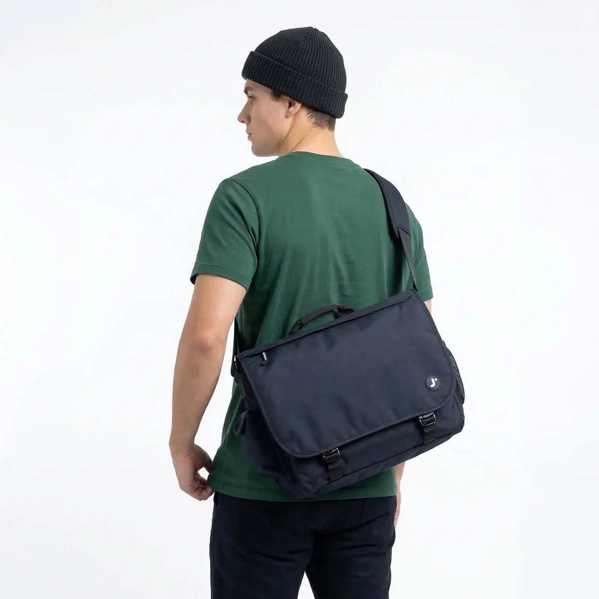 J World New York Thomas Laptop Messenger Bag for Women | Water-Resistant 22.6L, Padded Laptop Sleeve, Stylish & Durable - view 3