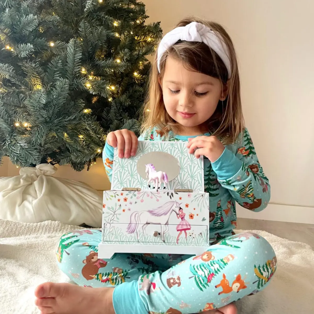 ABI + OLIE Ballerina Unicorn Kids Jewelry Box with Music & Jewelry Set, 18.5cm (7.3") | Musical Unicorn Organizer for Girls - view 4