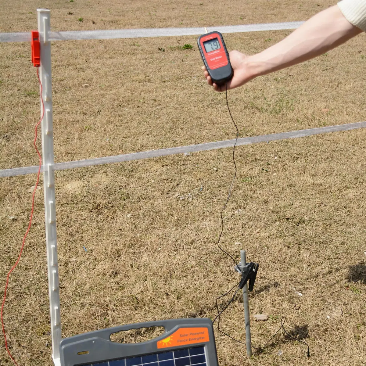 FenceMate Digital Volt Meter for Electric Fence, Range up to 15,000 V | 15kV Output Testing - view 4