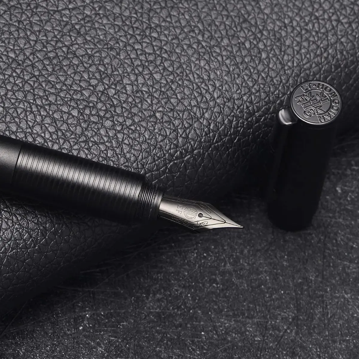 erofa H3 Fountain Pen Titanium Black Fine Nib with Bamboo Clip, Aluminum Alloy Writing Pen 13.5cm (5.3in) - view 4