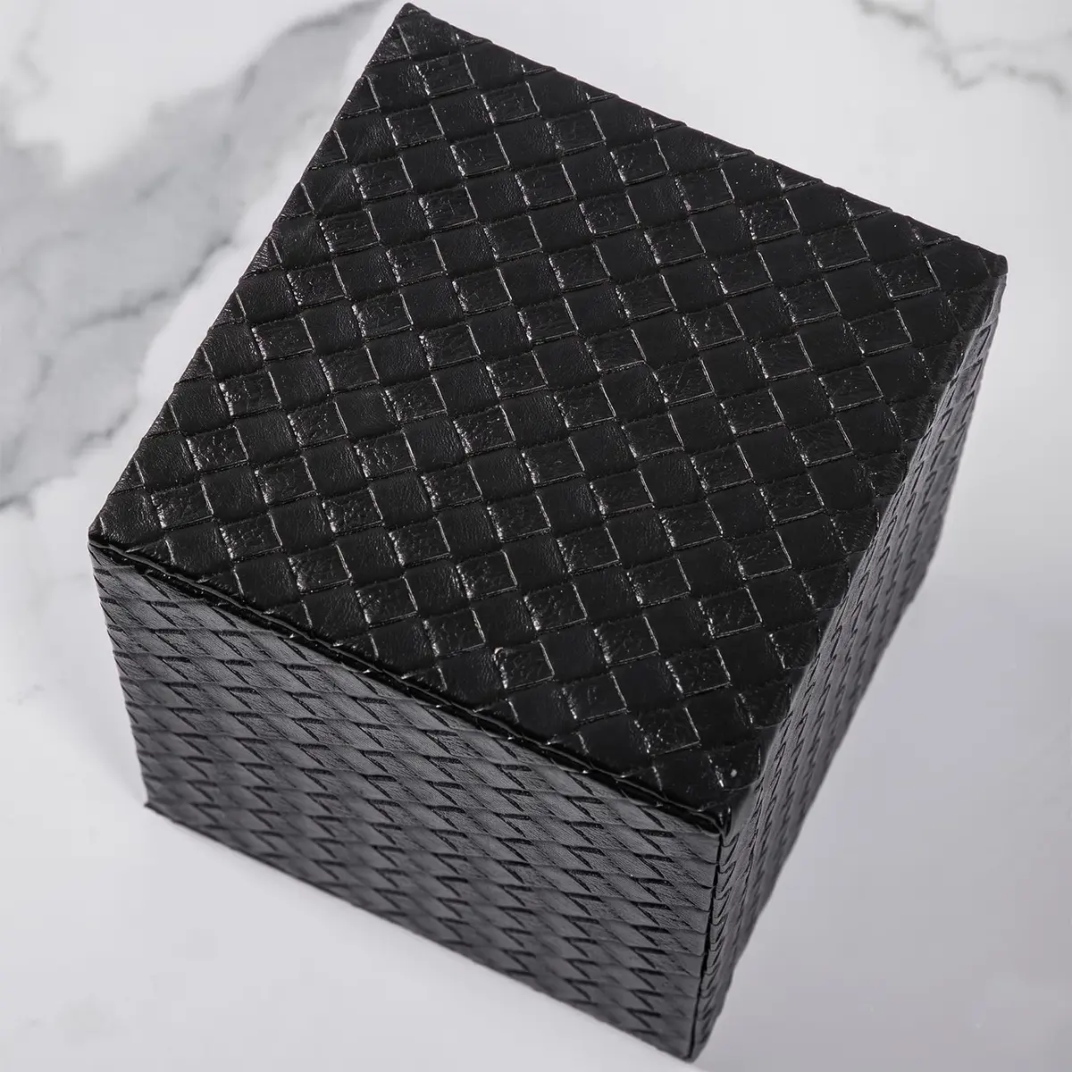 SUNYUROU Black Square Tissue Box Cover | PU Leather & Wood, Magnetic Closure - view 5