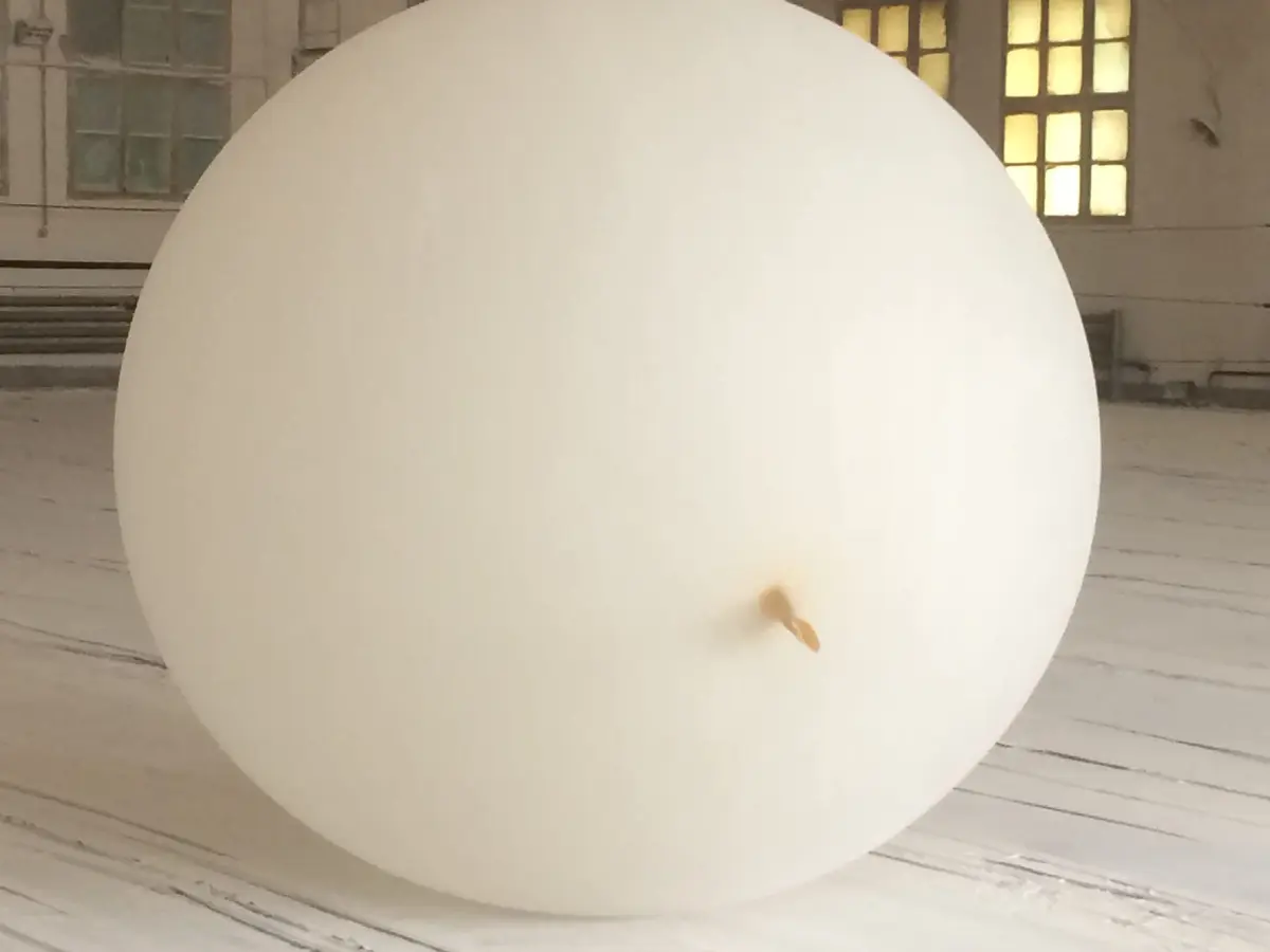 Nballoon Professional Weather Balloon 1.83 m (6 ft) | Lift Altitude 26,000m - view 8