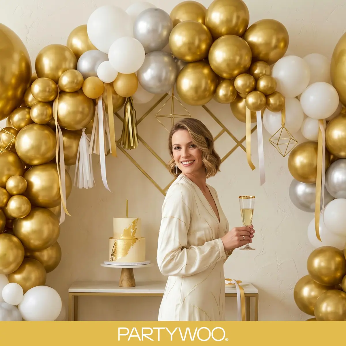 PartyWoo Gold Balloons 100pcs Assorted Sizes 5-18 Inch | Metallic Latex Party Decorations - view 8