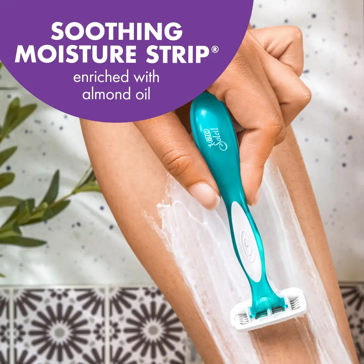 BIC Soleil 4 Escape Womens Disposable Razors, 4-Blade, 4-Pack, Lavender | Comfortable, Travel-Friendly Shaving - view 4