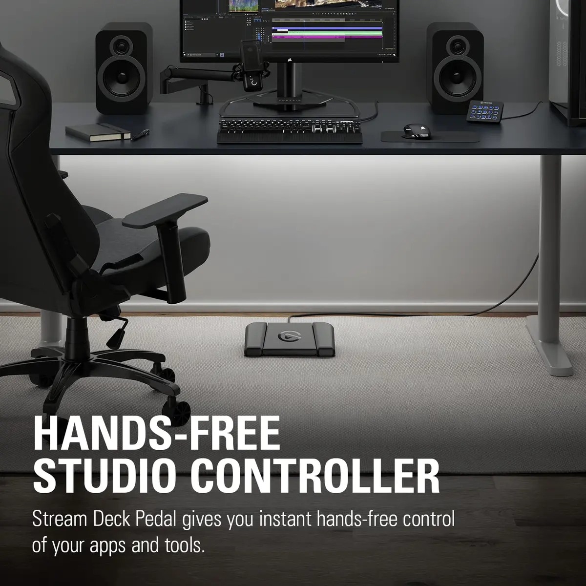 Elgato Stream Deck Pedal, 3 Hands-Free Macro Footswitches | Customizable, Hands-Free Control for Streaming & Apps - view 2