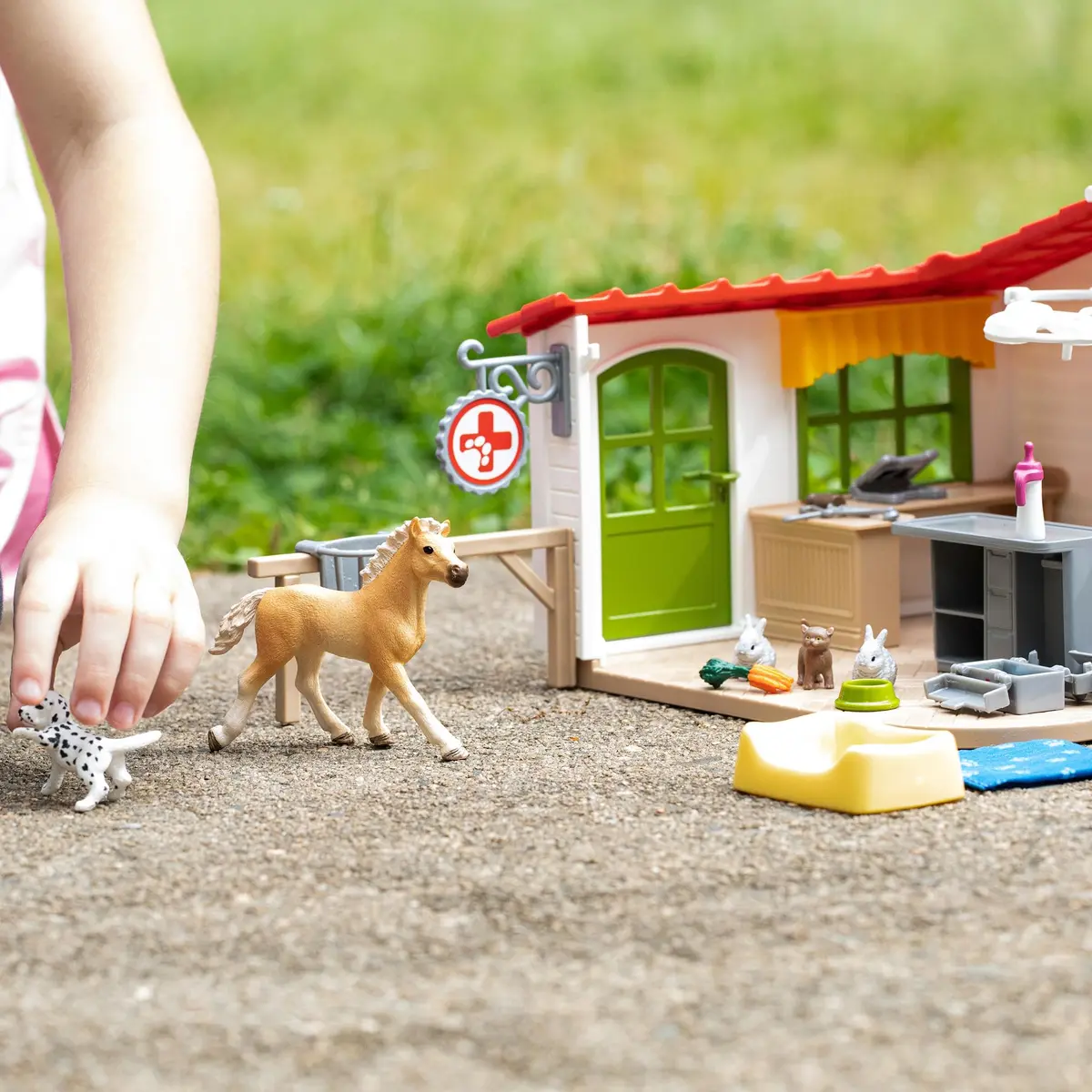 Schleich Farm World - 43Pc Veterinarian Practice with Pets | Interactive Animal Playset for Kids 3+ - view 3