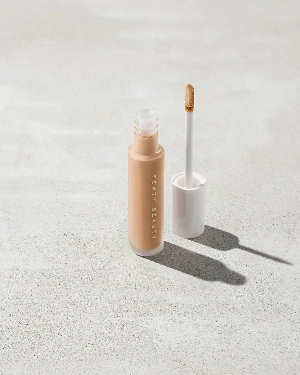 Fenty Beauty Pro Filtr Instant Retouch Concealer 0.27 oz Light Medium | Brightens & Conceals with Matte Finish - main product image