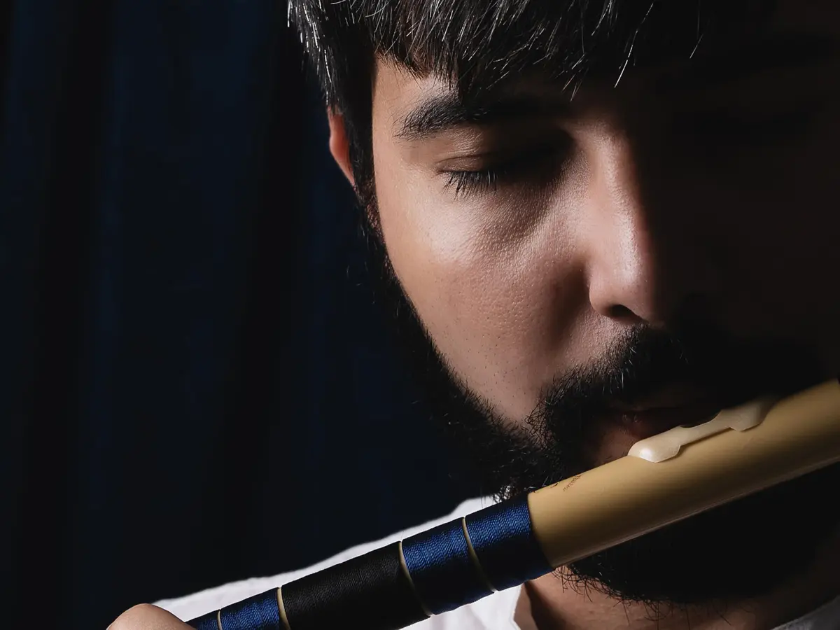 Radhe Flutes C Natural Bansuri | 49cm (19.3in) | Tuned to A=440Hz | PVC Fiber with Velvet Cover - view 2