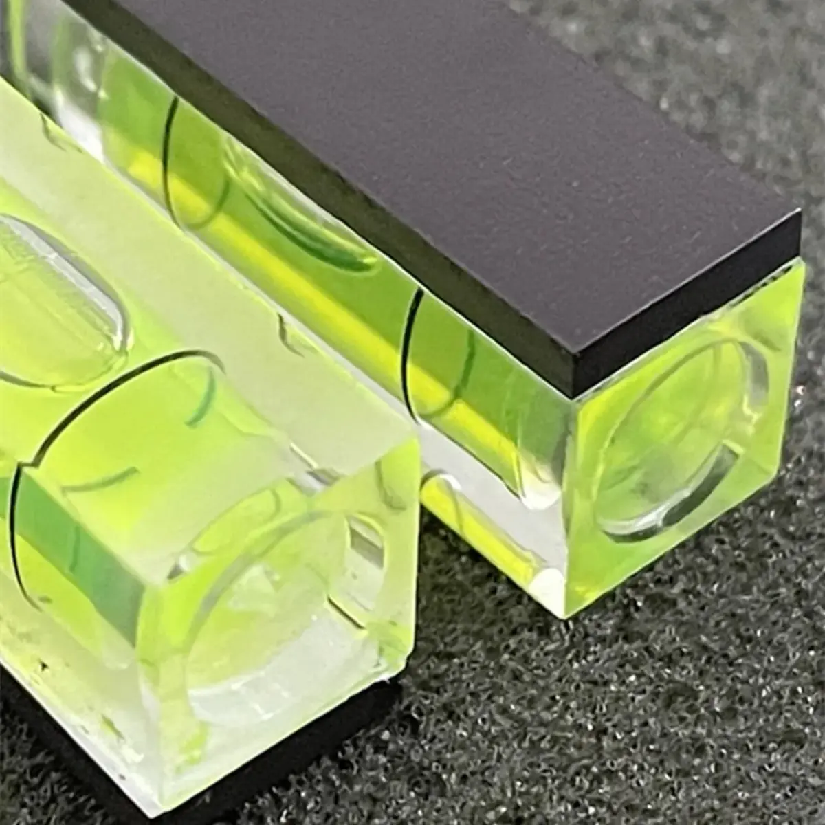 ZUJHPYMI Magnetic Small Bubble Level 10x10x29mm | 6-Piece Set - view 7