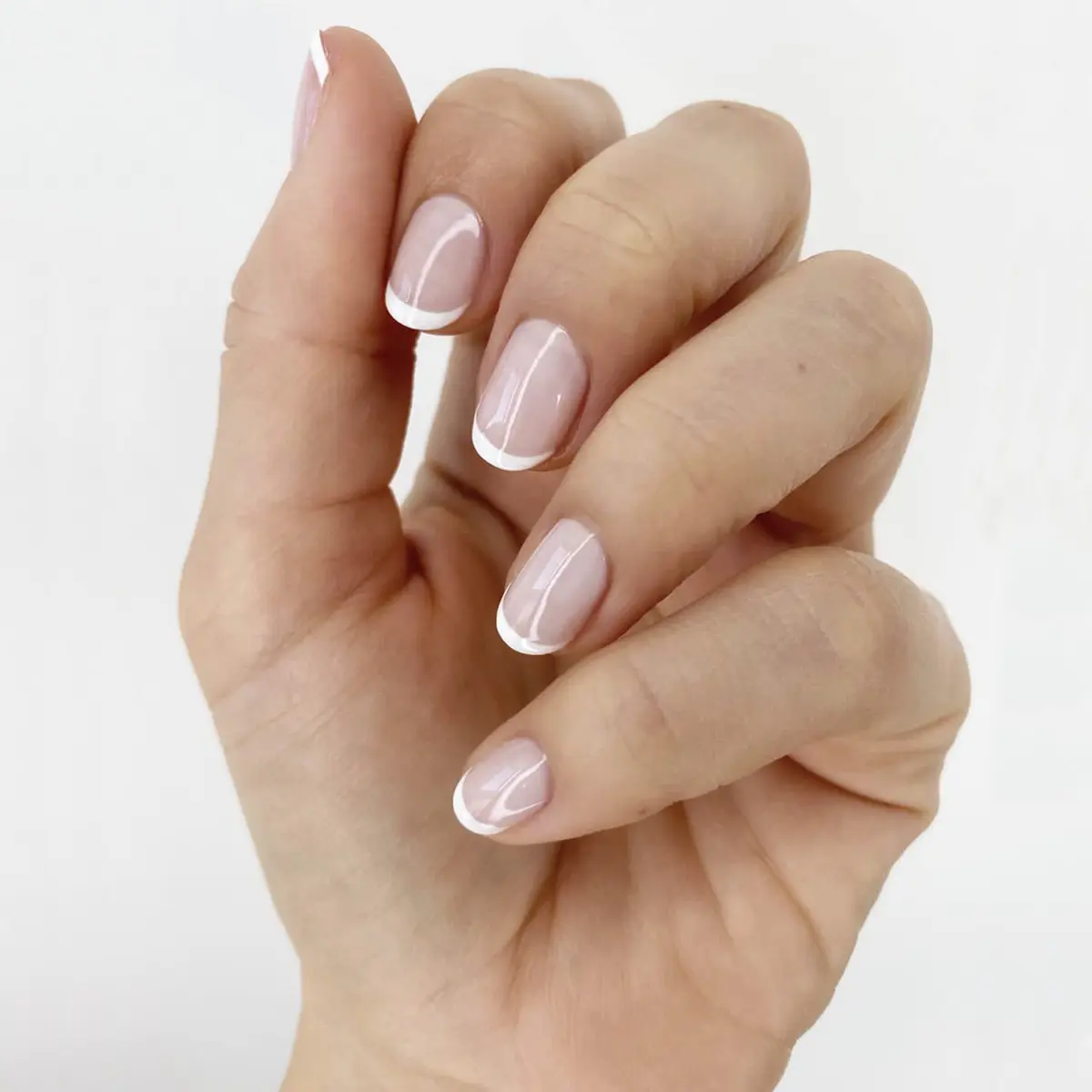 essie Ballet French Manicure Kit 0.92 Fl Oz | Vegan, 8-Free, Salon Quality - view 3