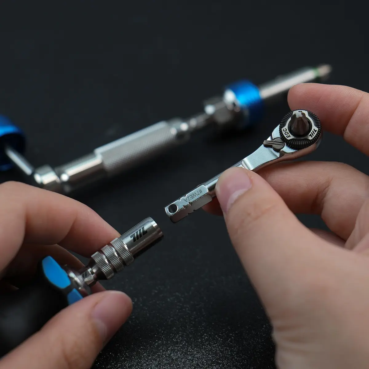 711L 1/4" EDC Ratchet Wrench MK2 with Geared Thumb Wheel | Compact, Alloy Steel, Taiwan Made - view 4
