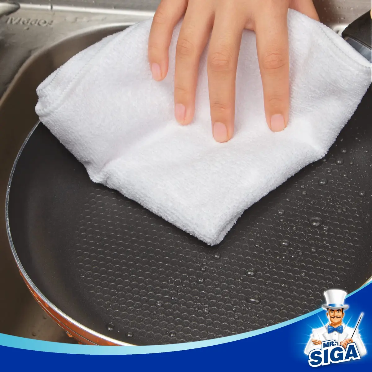 MR.SIGA Microfiber Cleaning Cloths, Streak Free Microfiber Towels, 12 Pack, 32cm x 32cm (12.6" x 12.6") | Absorbent & Lint-Free - view 5